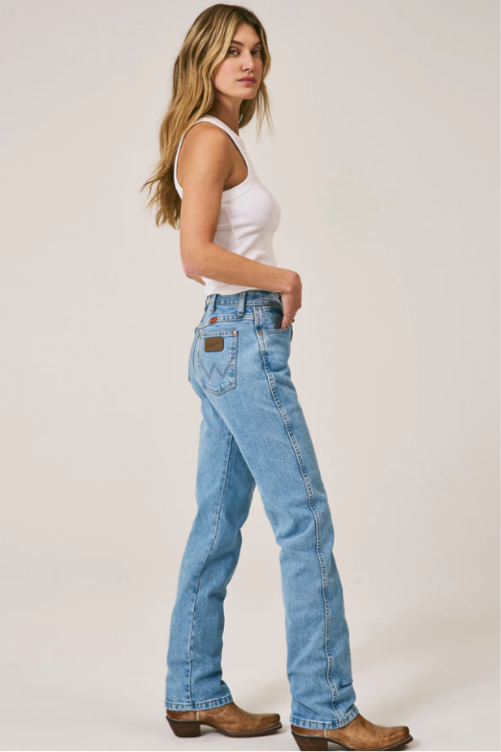 Wrangler Women's Cowboy Cut Slim Fit Jean Antique Wash – The